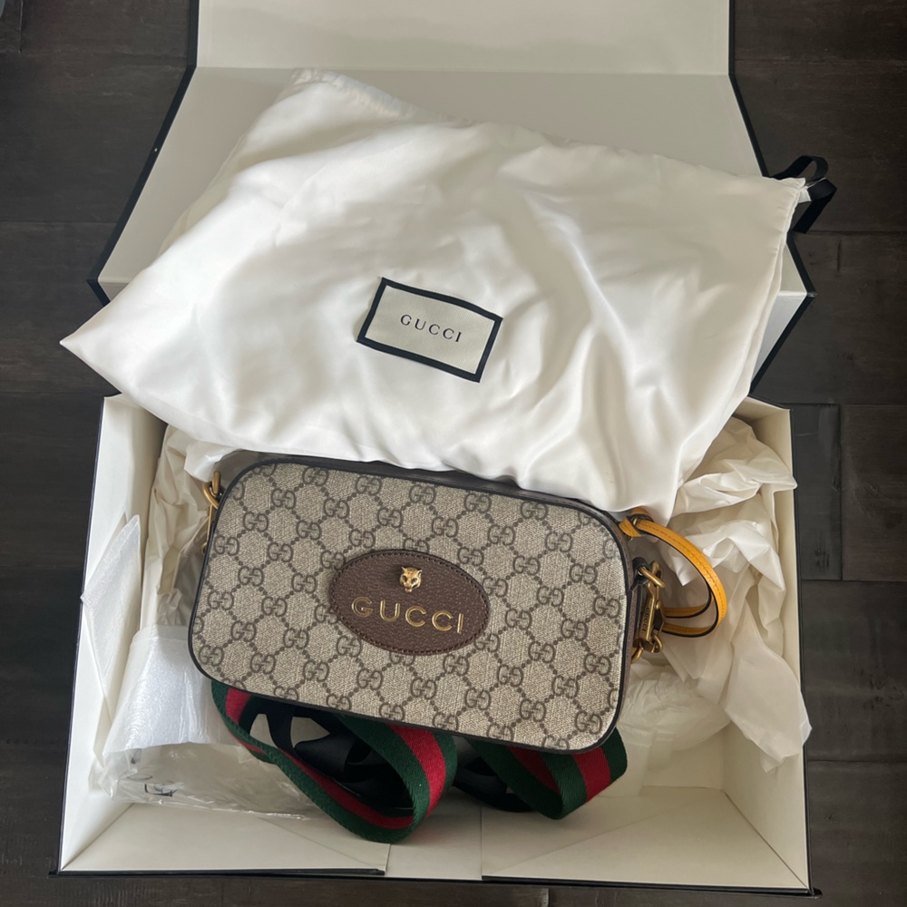 Neo Vintage Gucci Supreme Messenger Bag
